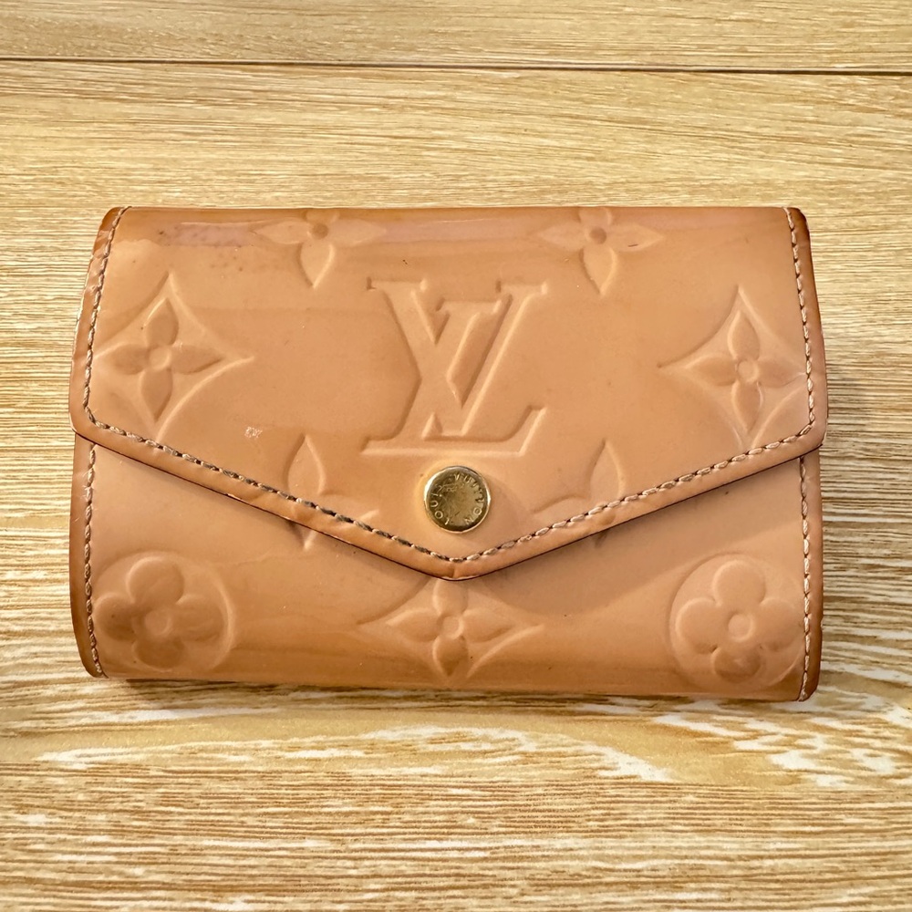 LOUIS VUITTON Vernis Multicles 6 Key Holder Rose Ballerine